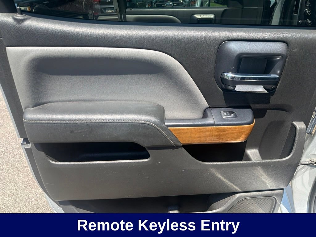 Used 2016 Chevrolet Silverado 1500 LTZ AWD/4WD image 20