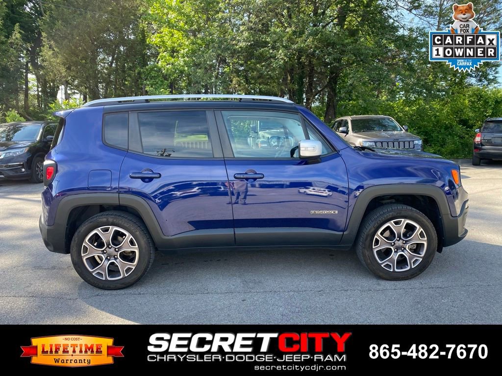 Used 2017 Jeep Renegade Limited w/ Advanced Technology Group AWD/4WD image 4