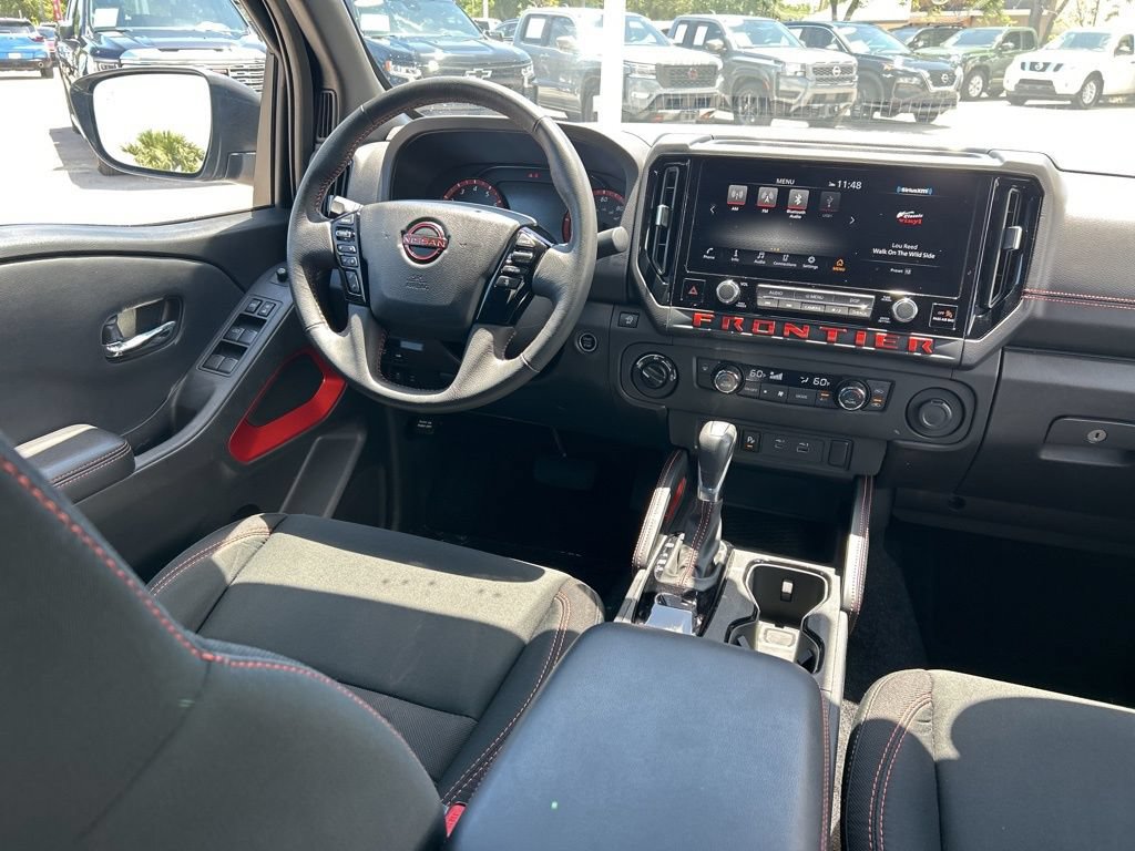 Certified 2025 Nissan Frontier PRO-4X AWD/4WD image 11
