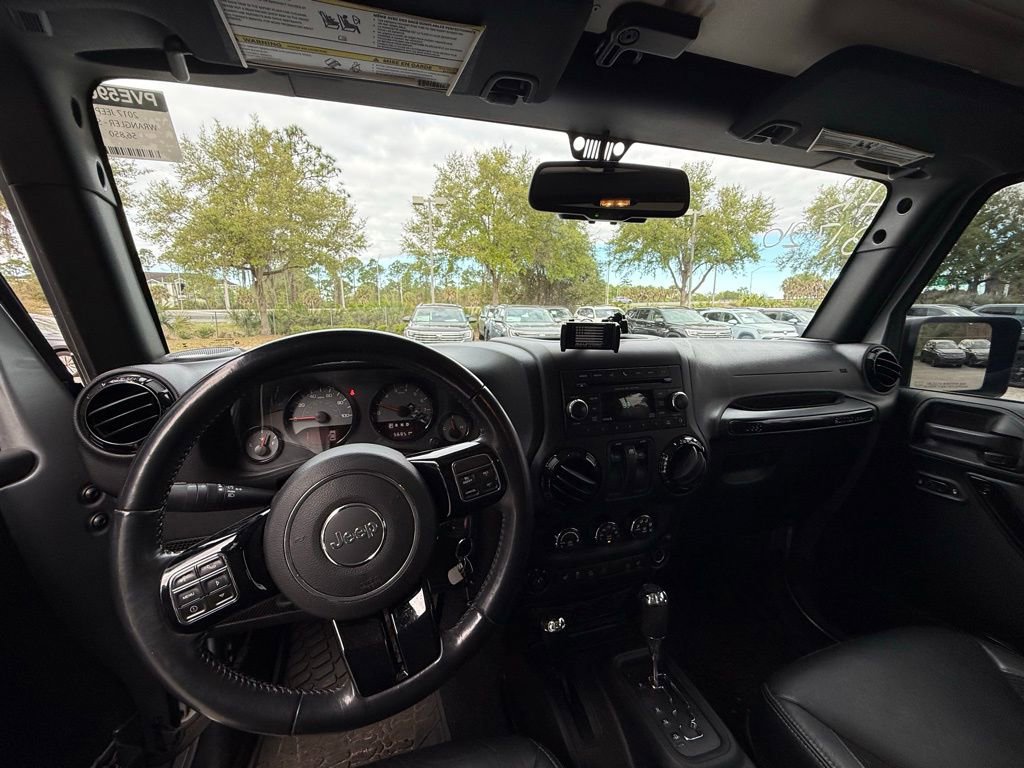 Used 2017 Jeep Wrangler Sahara image 19