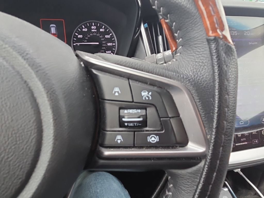 Used 2022 Subaru Outback Premium image 9