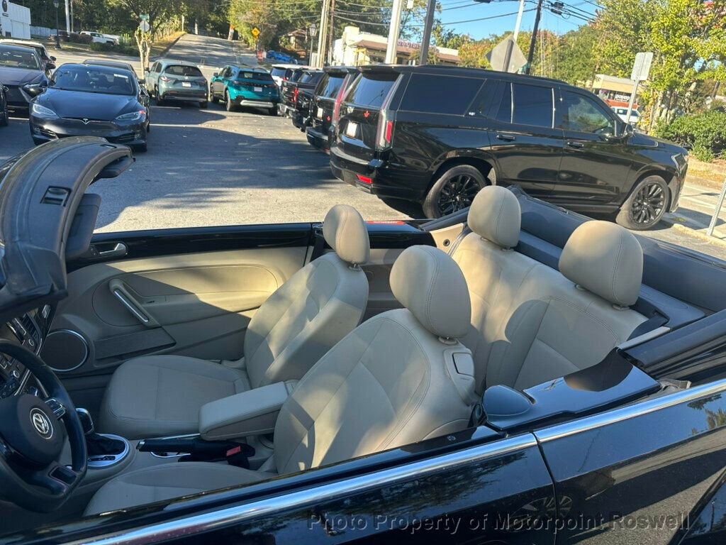 Used 2014 Volkswagen Beetle 1.8T image 8