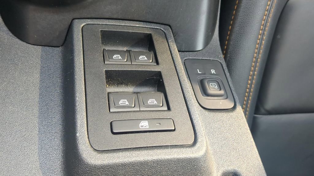 Used 2023 Ford Bronco Badlands AWD/4WD image 18