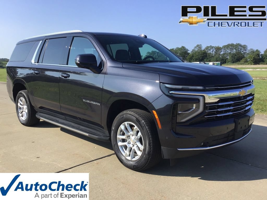 Used 2026 Chevrolet Suburban LT w/ Comfort Package