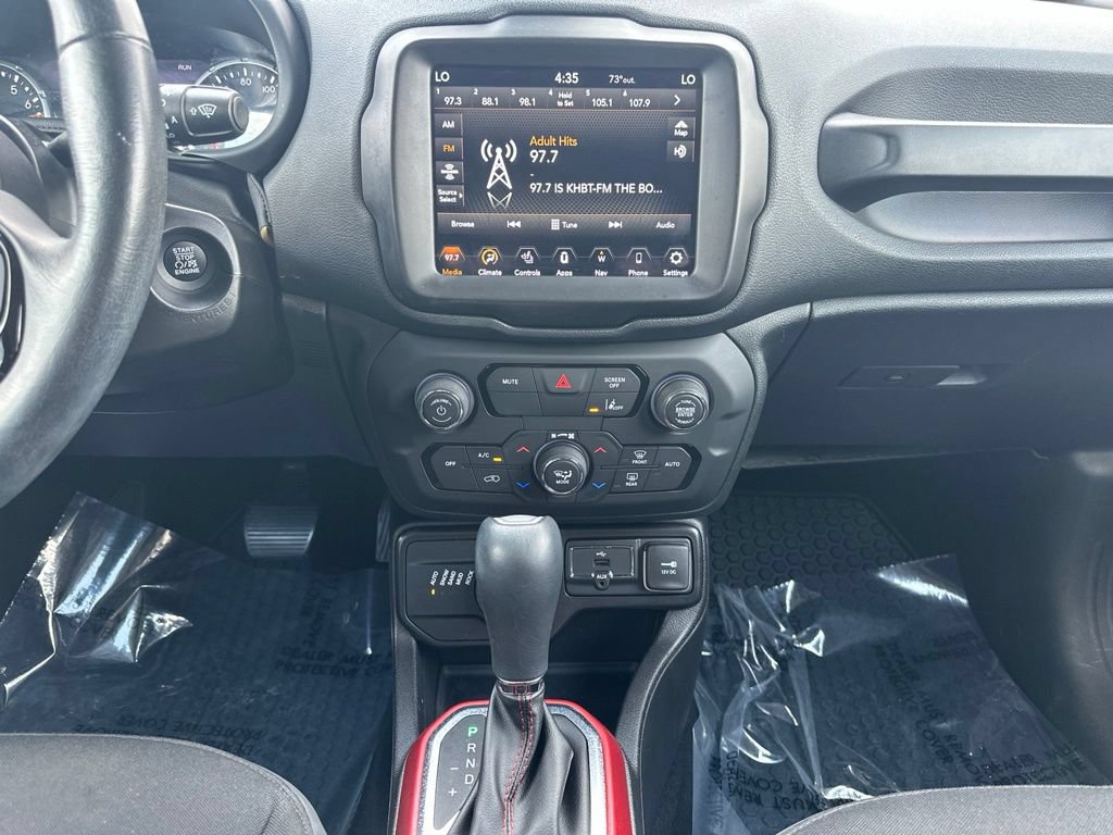 Used 2022 Jeep Renegade Trailhawk AWD/4WD image 36