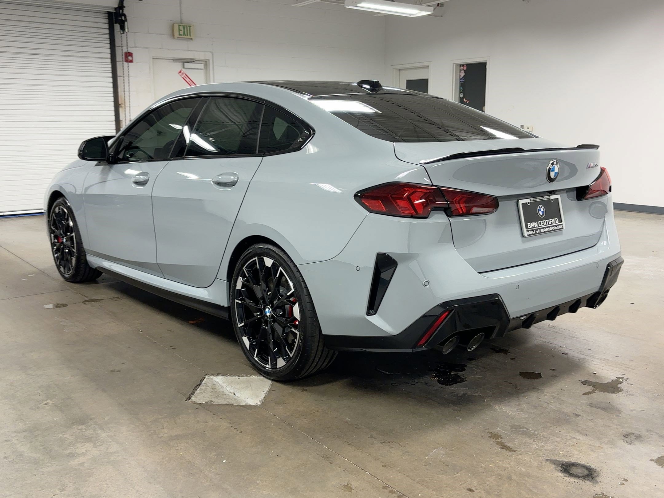 Used 2025 BMW M235i xDrive w/ Premium Package image 3