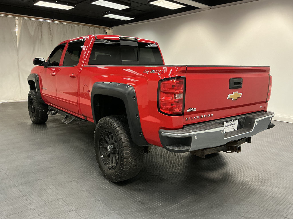 Used 2017 Chevrolet Silverado 1500 LT w/ LT Fleet Plus Package AWD/4WD image 3