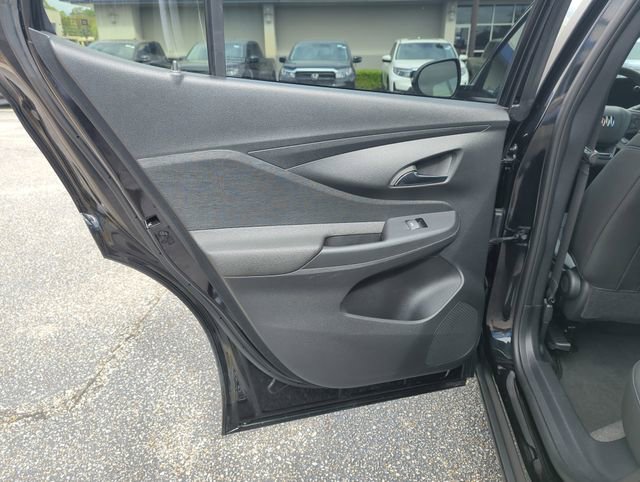 Used 2025 Buick Envista Preferred image 26