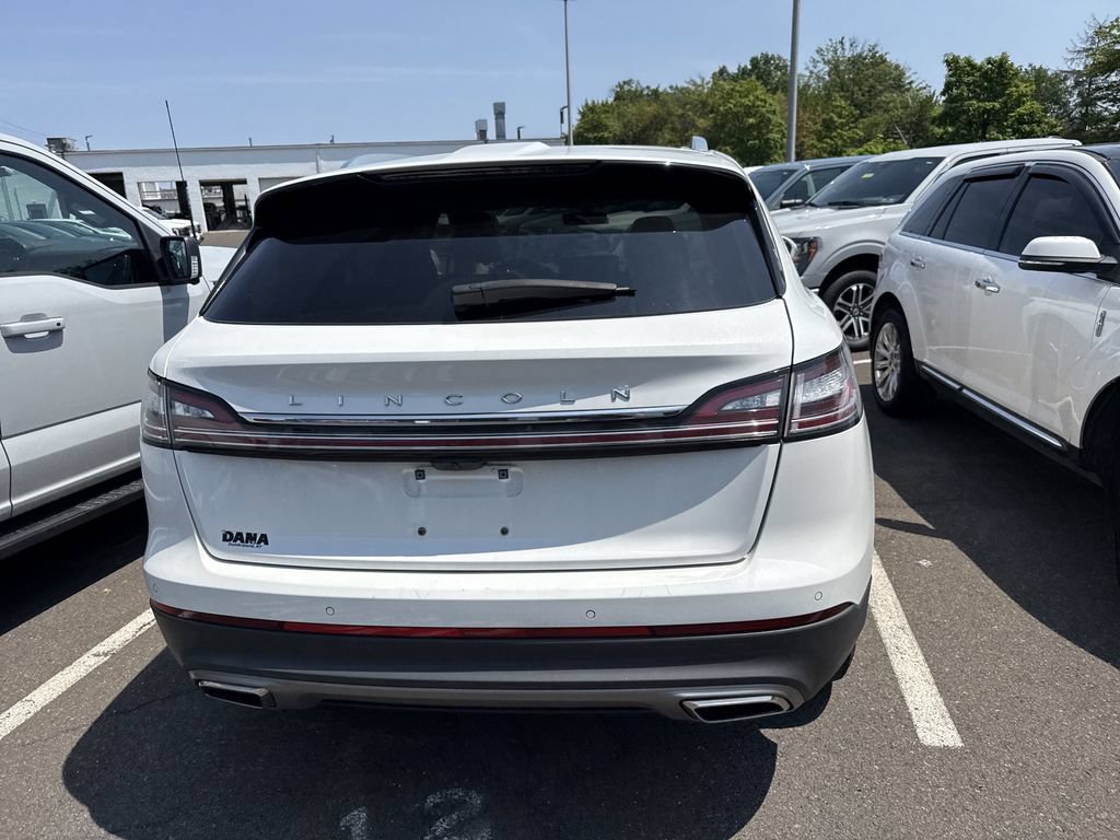 Certified 2023 Lincoln Nautilus Reserve AWD/4WD image 6