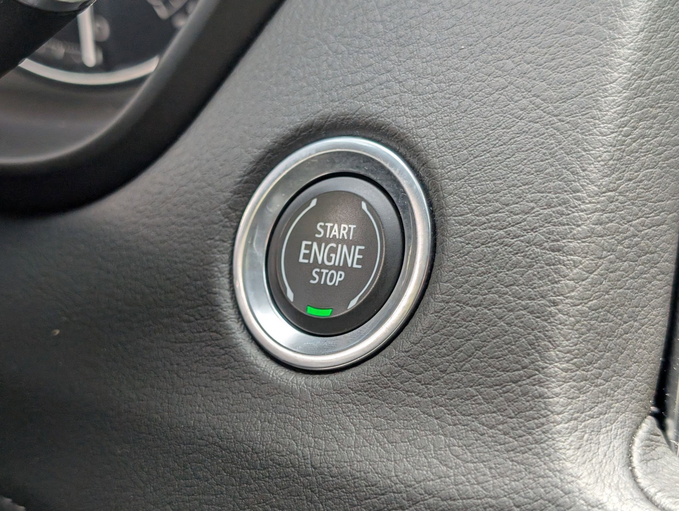 Certified 2023 Cadillac XT4 Premium Luxury w/ Cold Weather Package image 18