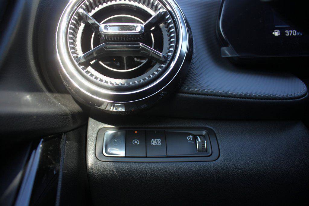 New 2026 Chevrolet Equinox LT image 13