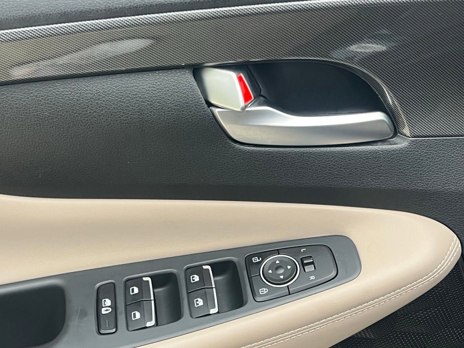 Certified 2023 Hyundai Santa Fe SEL w/ Premium Package FWD image 25