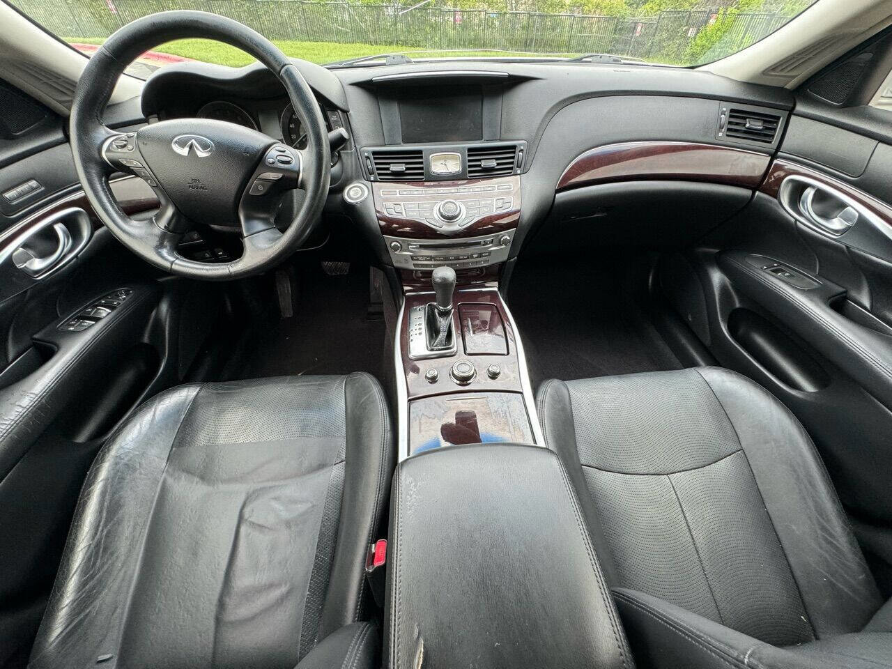 Used 2011 INFINITI M37 w/ Premium Pkg RWD image 10