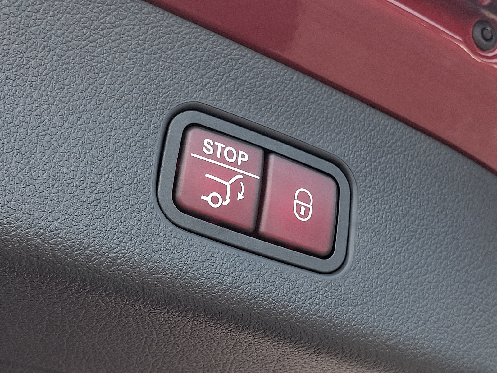 Certified 2026 Mercedes-Benz GLC 300 4MATIC image 28