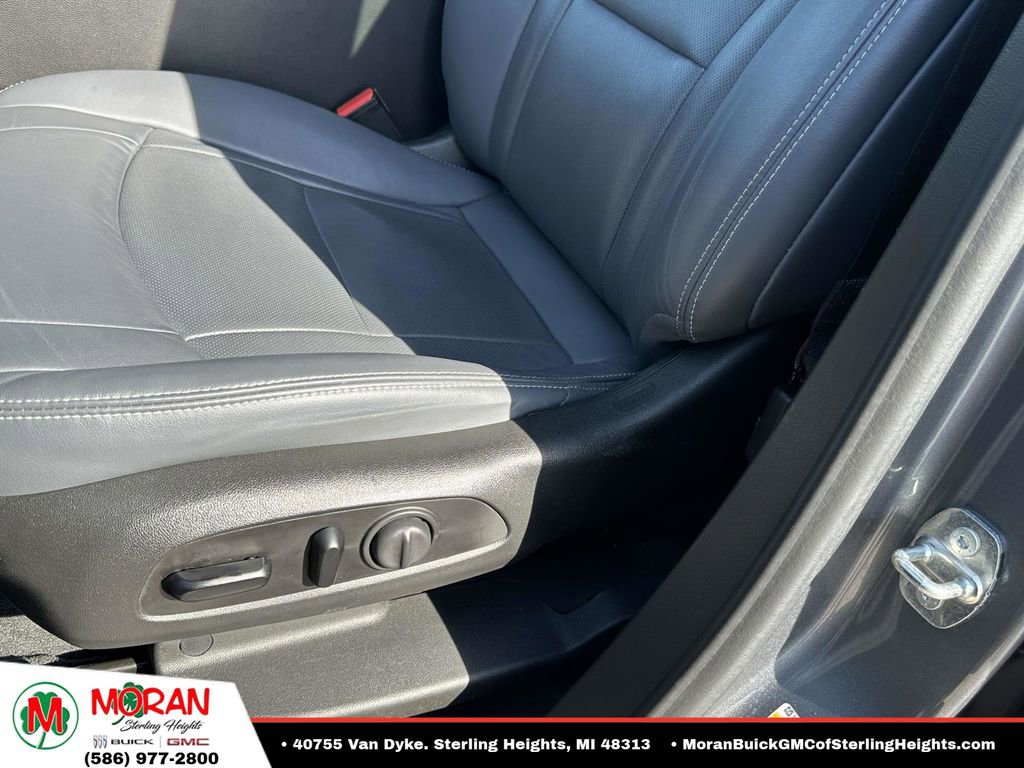 Certified 2020 Buick Enclave Essence w/ Sound and Sites Package FWD image 20