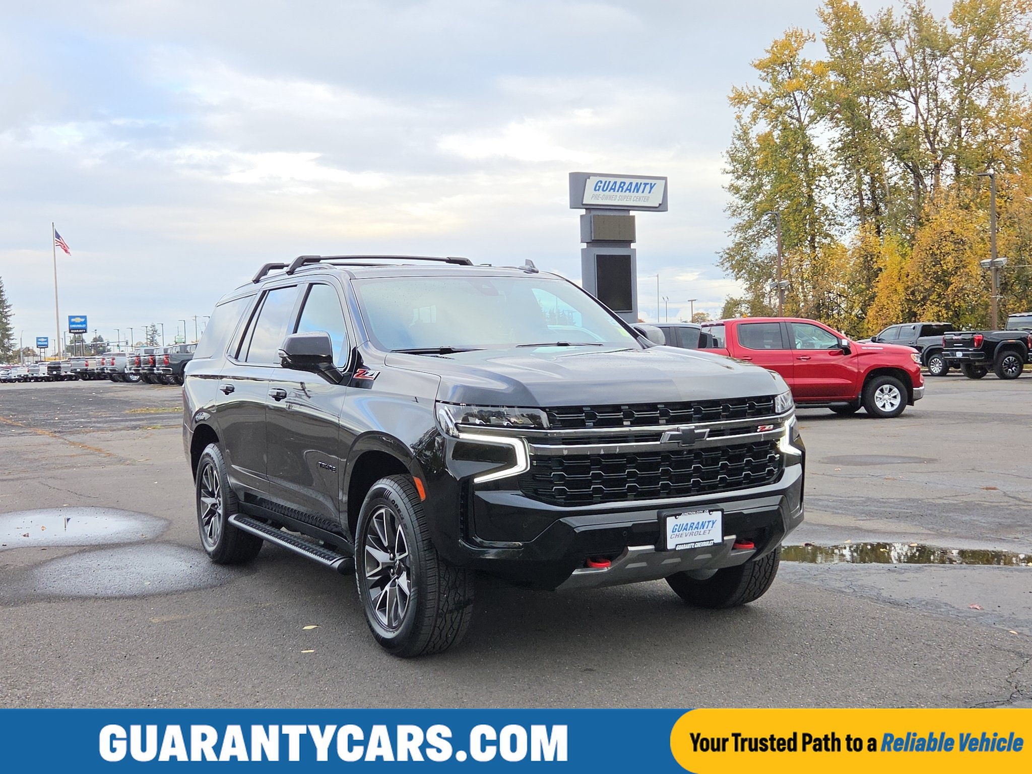 Used 2022 Chevrolet Tahoe Z71 w/ Luxury Package AWD/4WD image 1