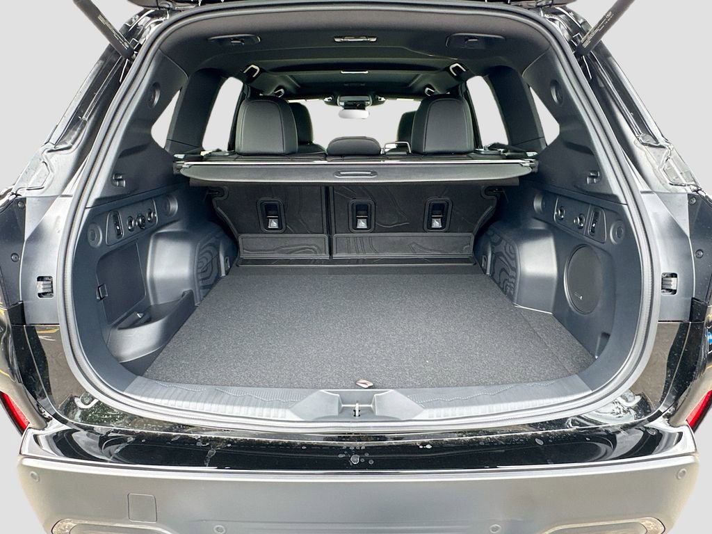New 2026 Subaru Forester Limited AWD/4WD image 32