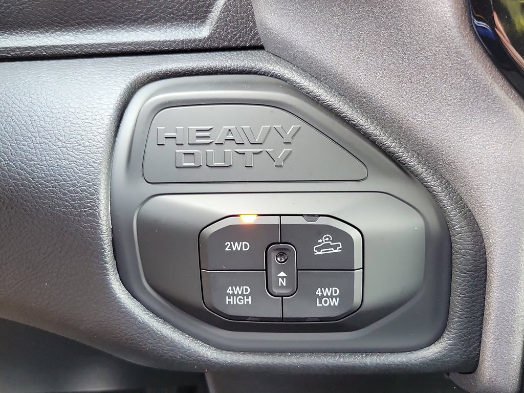 New 2026 RAM 2500 Warlock AWD/4WD image 35