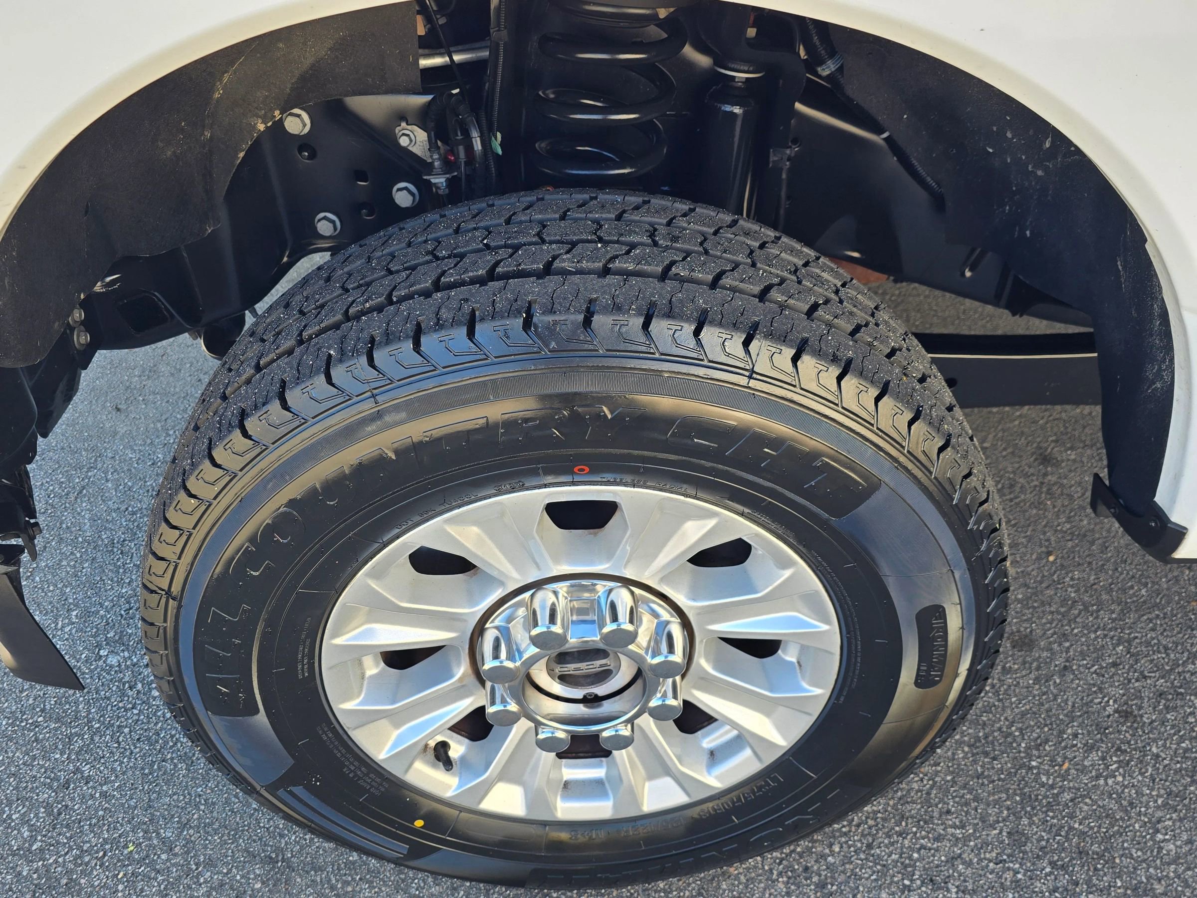 Used 2022 Ford F250 XLT w/ XLT Value Package image 31