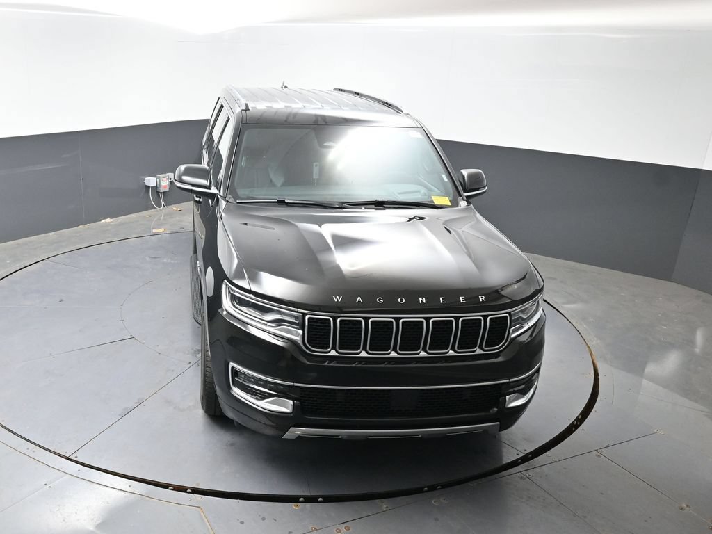 Used 2024 Jeep Wagoneer Series III AWD/4WD image 47