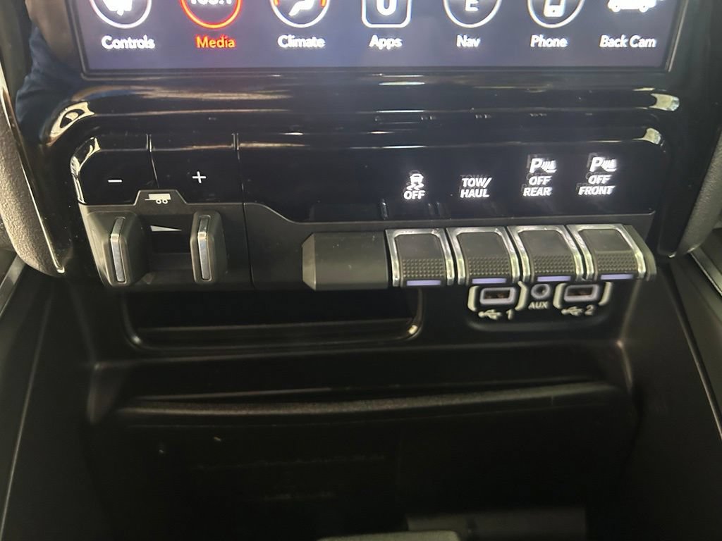 Used 2020 RAM 1500 Laramie RWD image 53