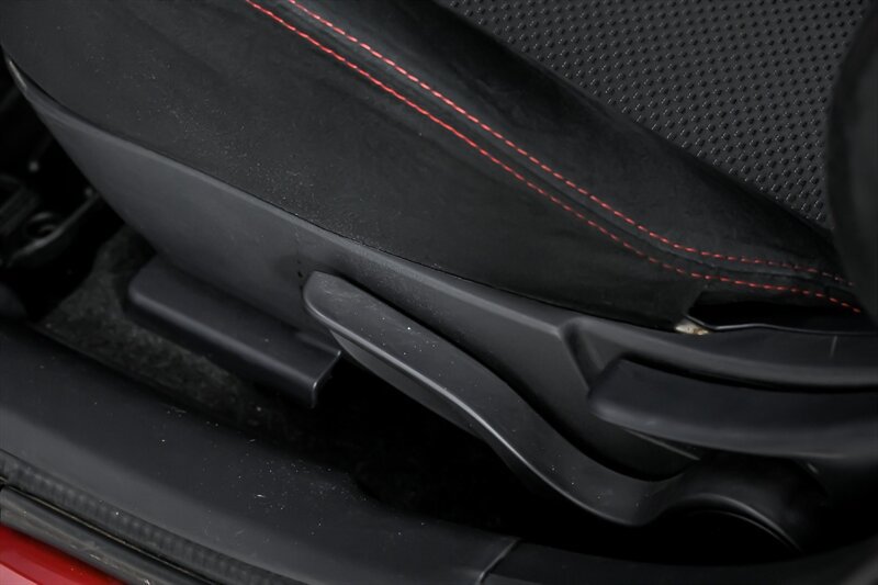 Used 2015 Mitsubishi Lancer Evolution Final Edition AWD/4WD image 17