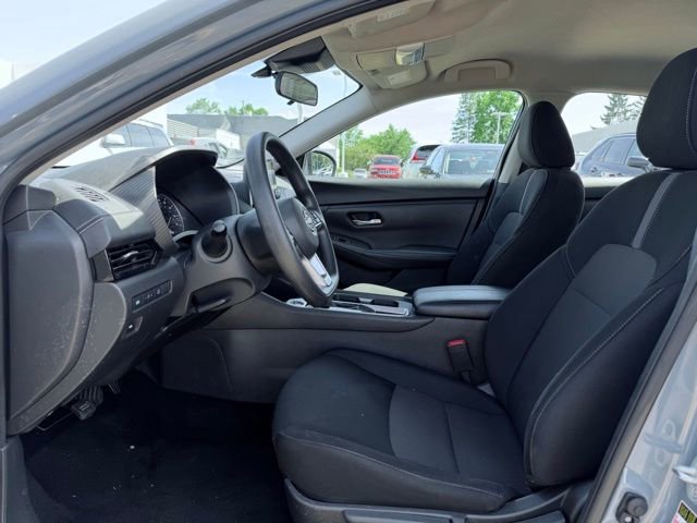 Used 2024 Nissan Sentra SV FWD image 15