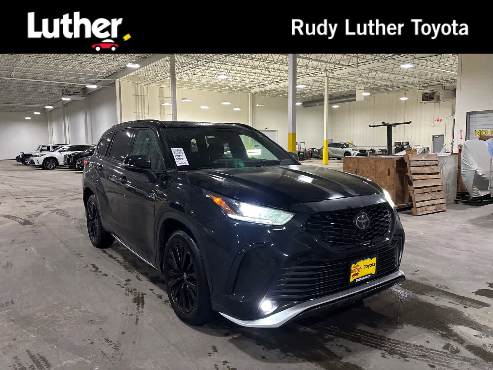 Used 2025 Toyota Highlander XSE