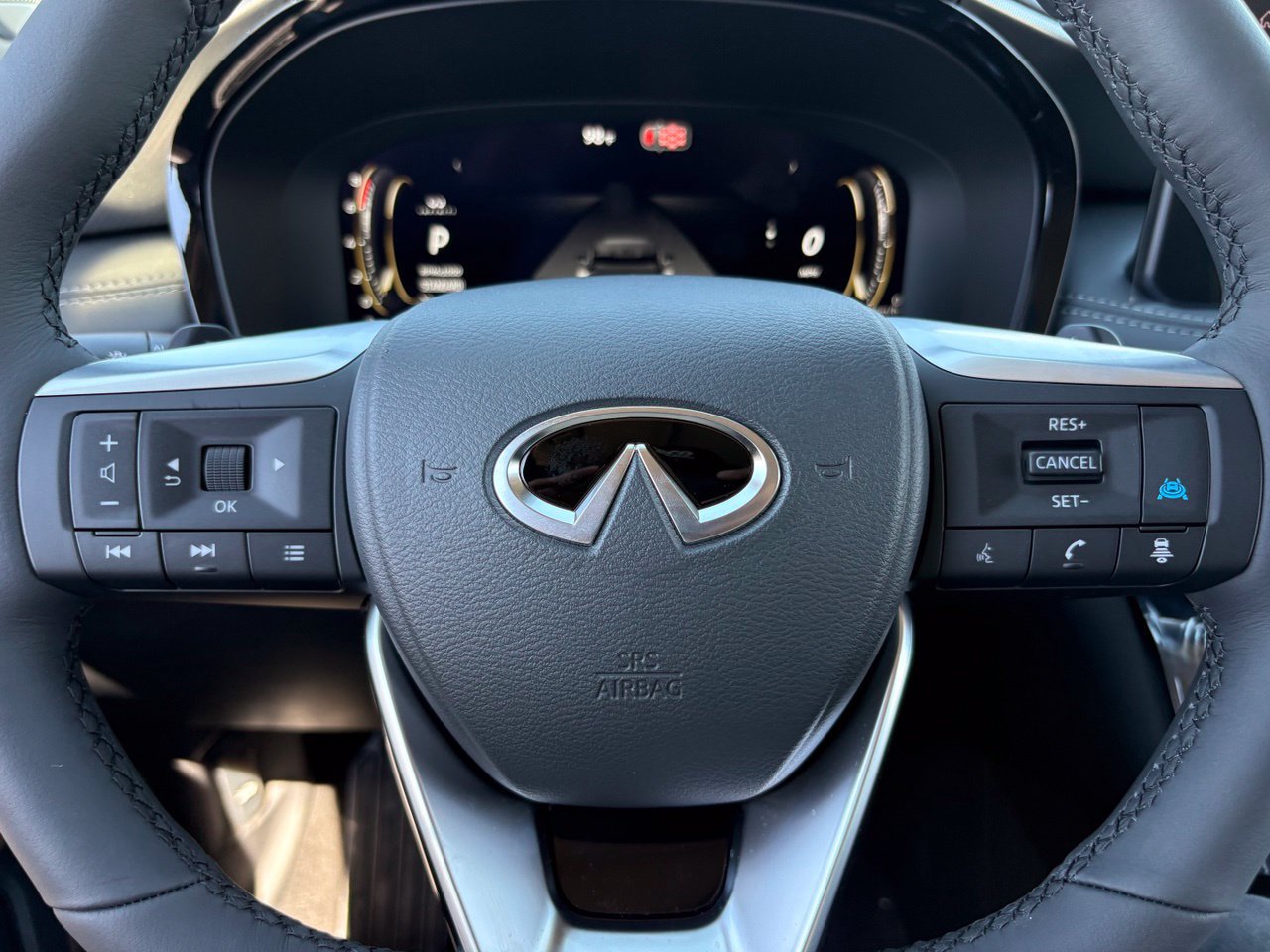 New 2027 INFINITI QX60 Luxe FWD image 28