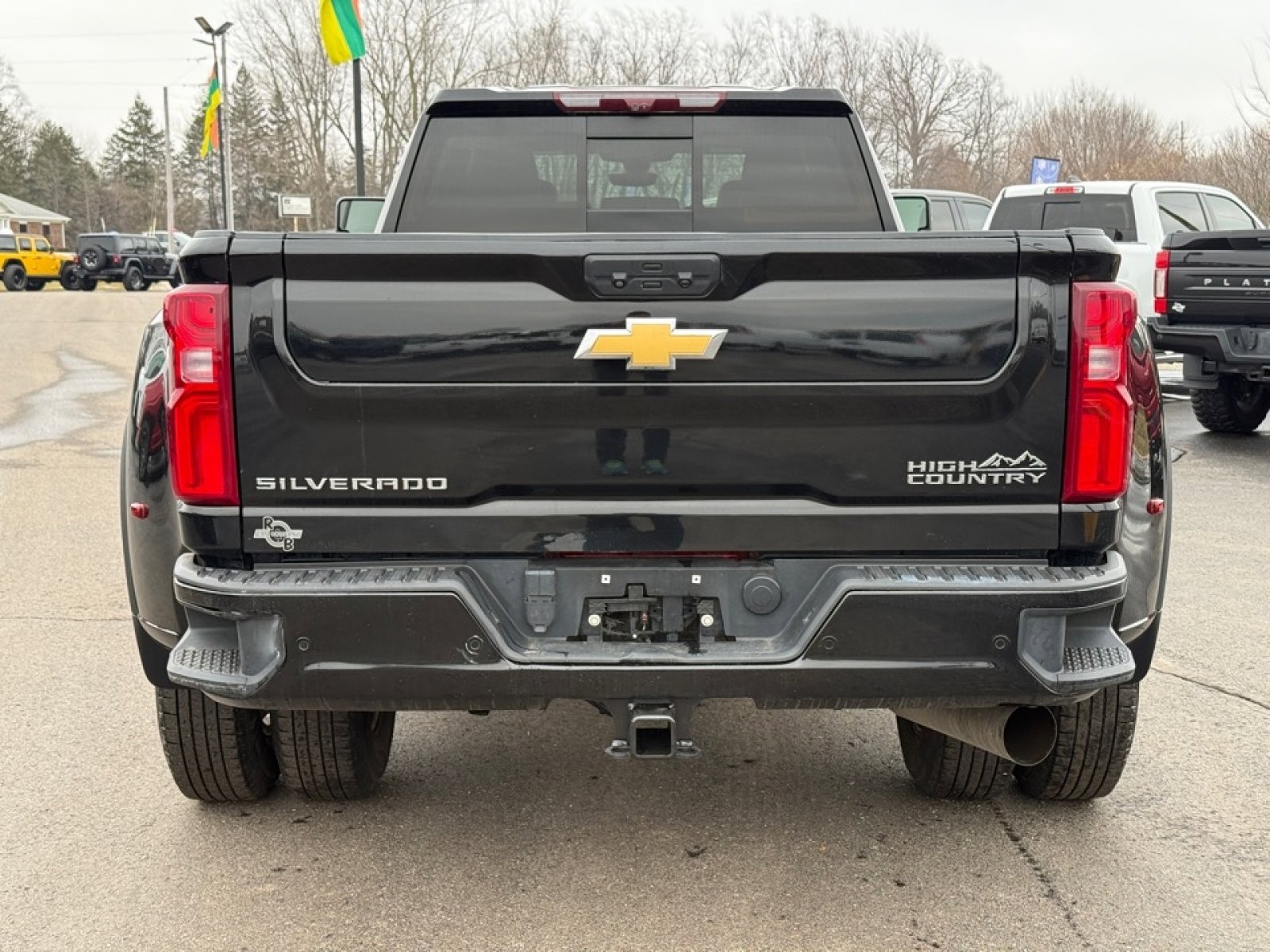 Used 2023 Chevrolet Silverado 3500 High Country image 7
