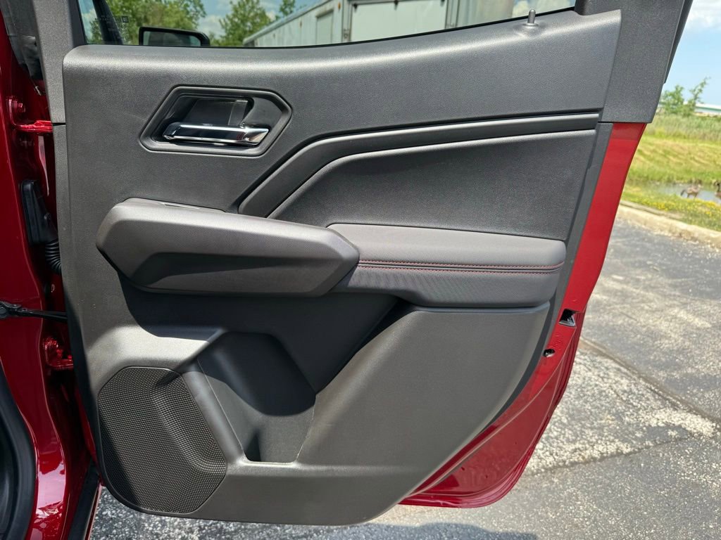 New 2025 Chevrolet Colorado Z71 w/ Z71 Convenience Package 2 image 25