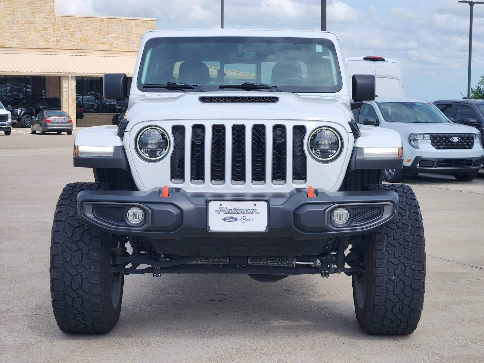 Used 2023 Jeep Gladiator Mojave w/ LED Lighting Group AWD/4WD image 6