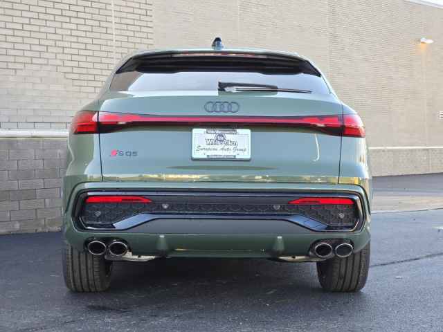 New 2025 Audi SQ5 Prestige image 29