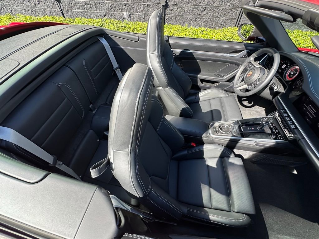 Certified 2025 Porsche 911 Turbo image 38