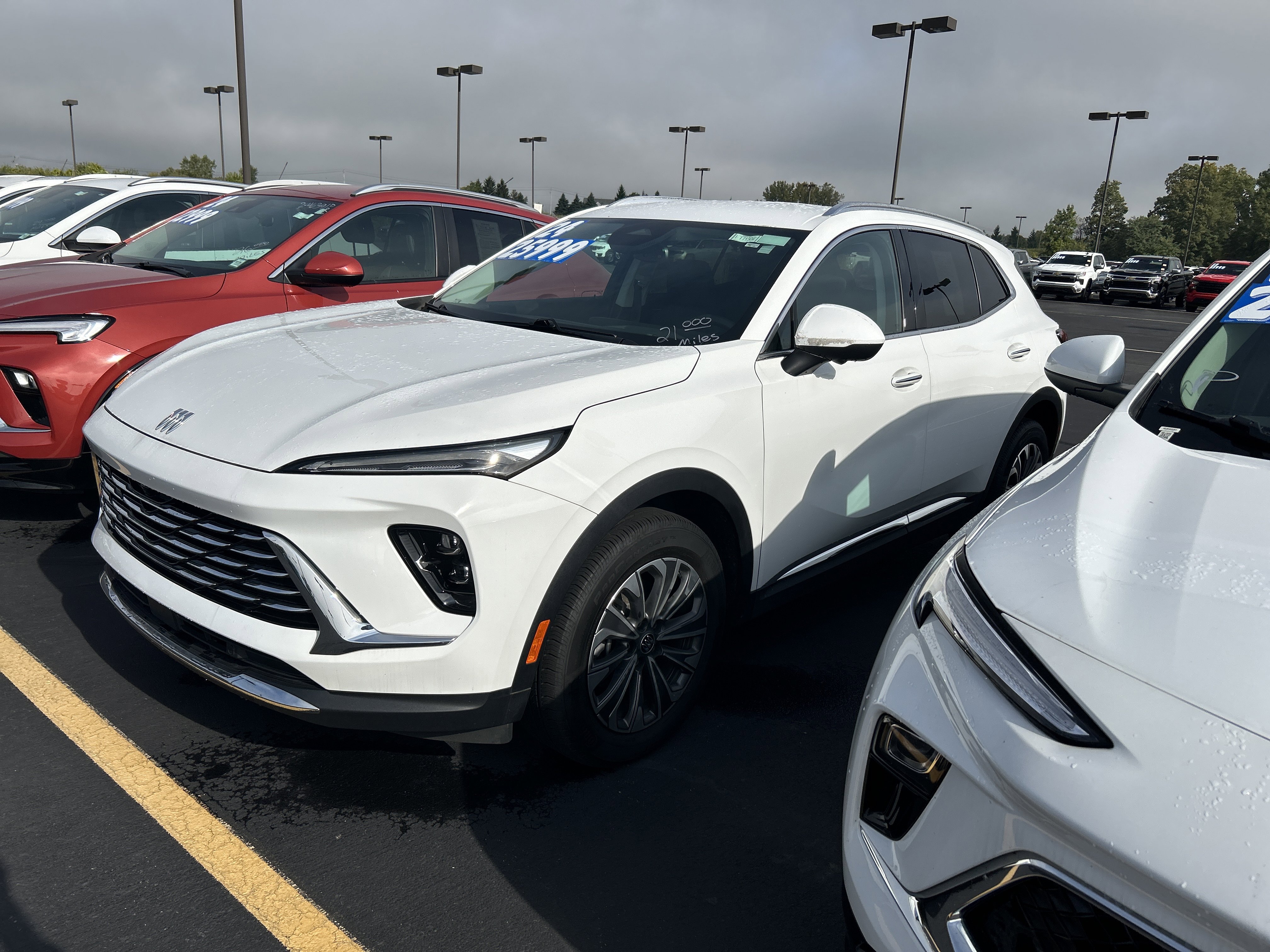 Used 2024 Buick Envision Preferred image 4