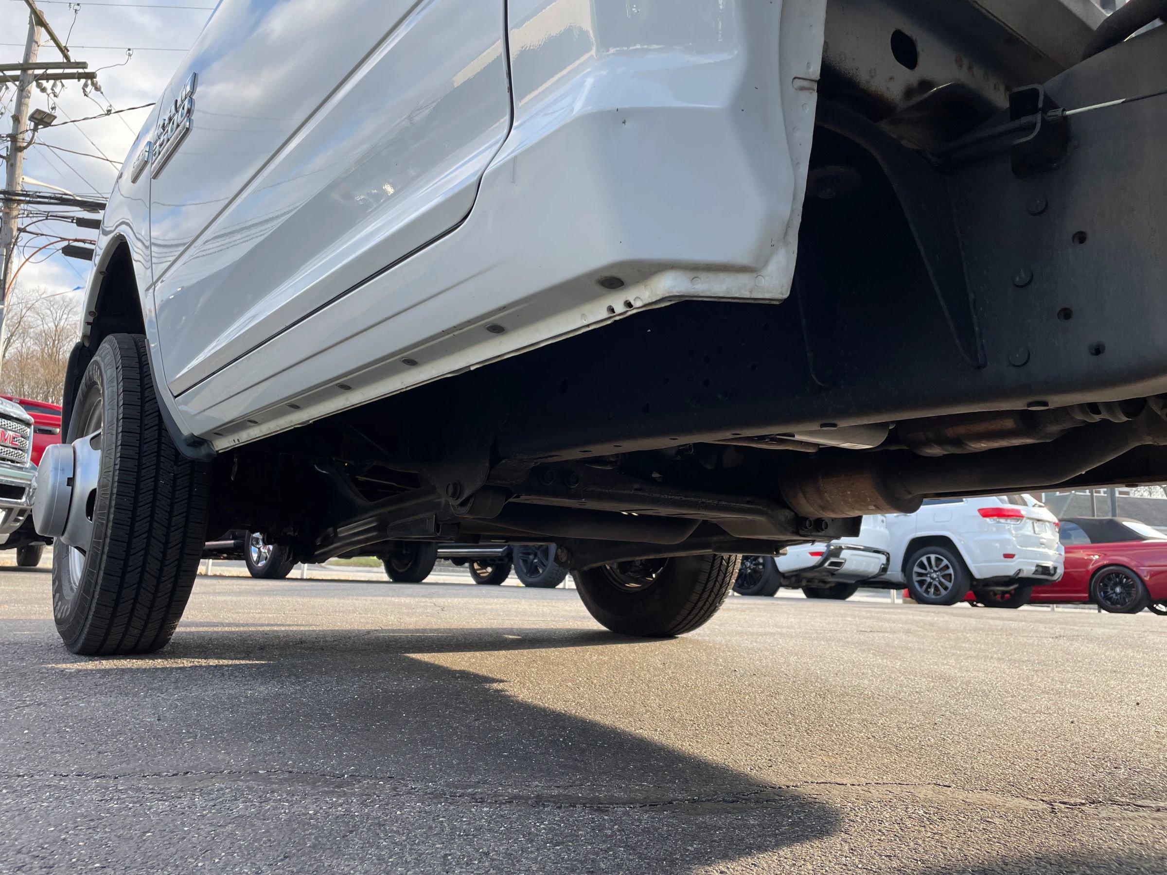 Used 2014 RAM 3500 Tradesman image 16