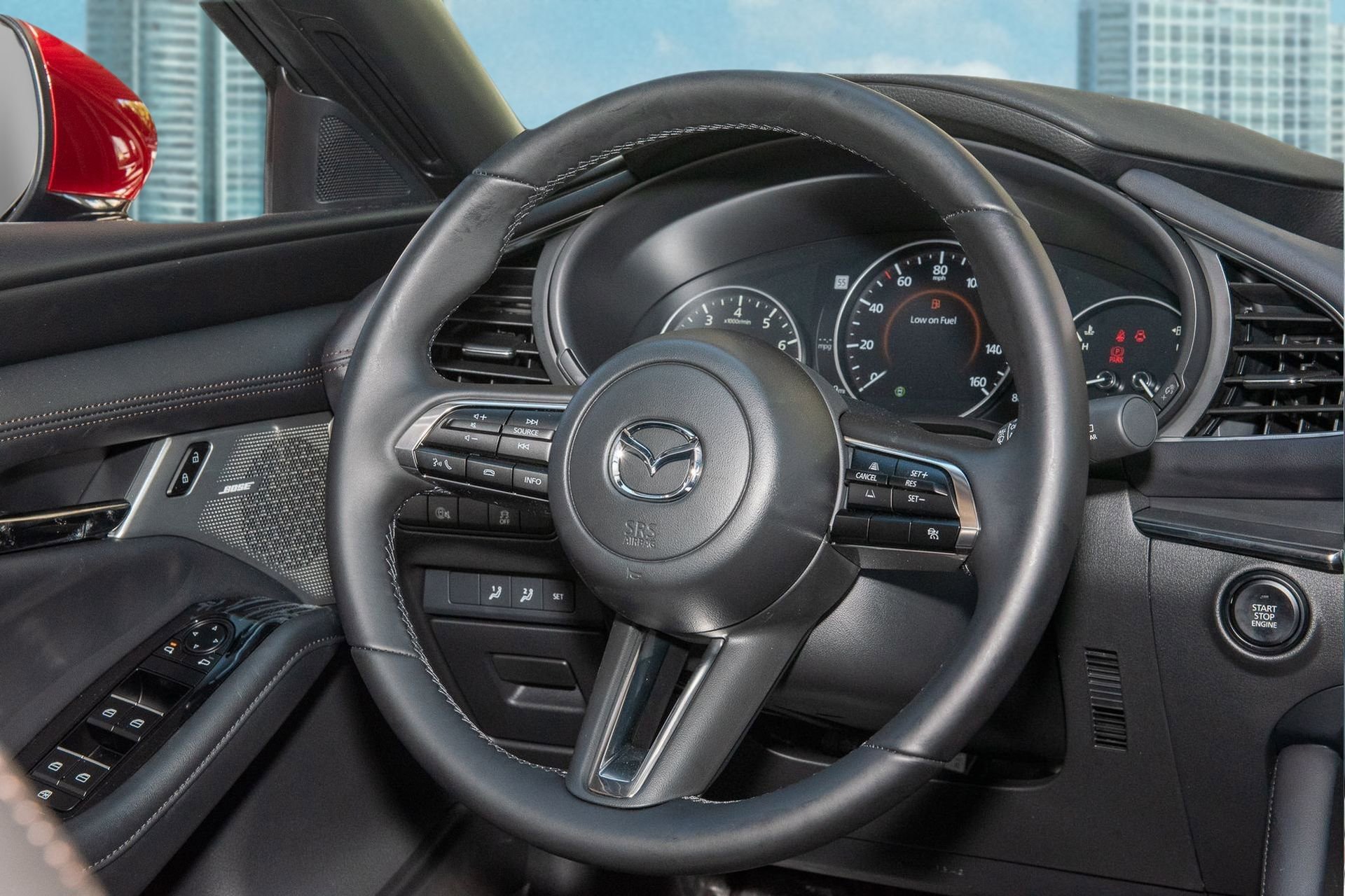 New 2025 MAZDA MAZDA3 2.5 S Hatchback w/ Premium Pkg image 19