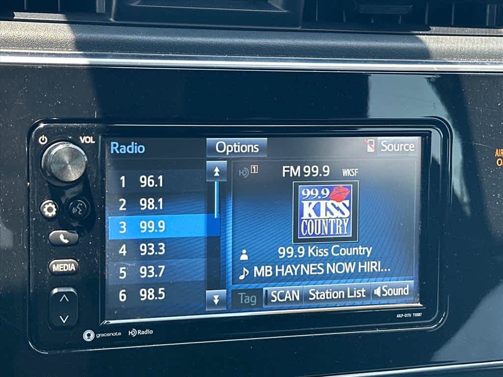 Used 2017 Toyota Corolla iM FWD image 21