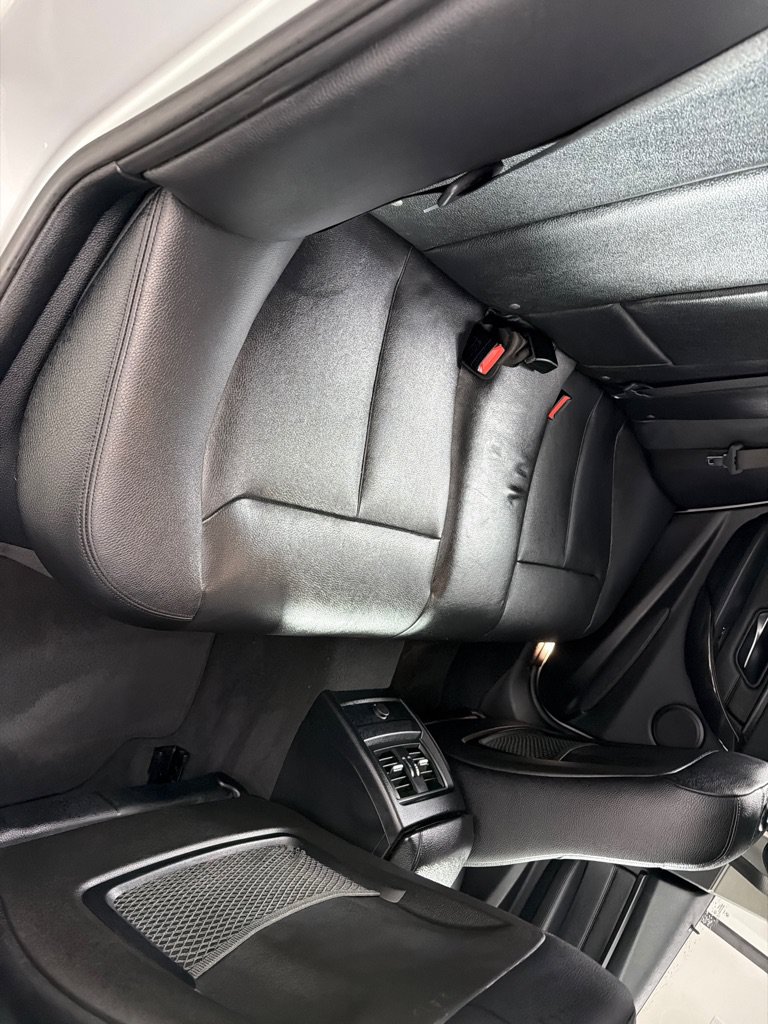 Used 2018 BMW 320i xDrive Sedan AWD/4WD image 22