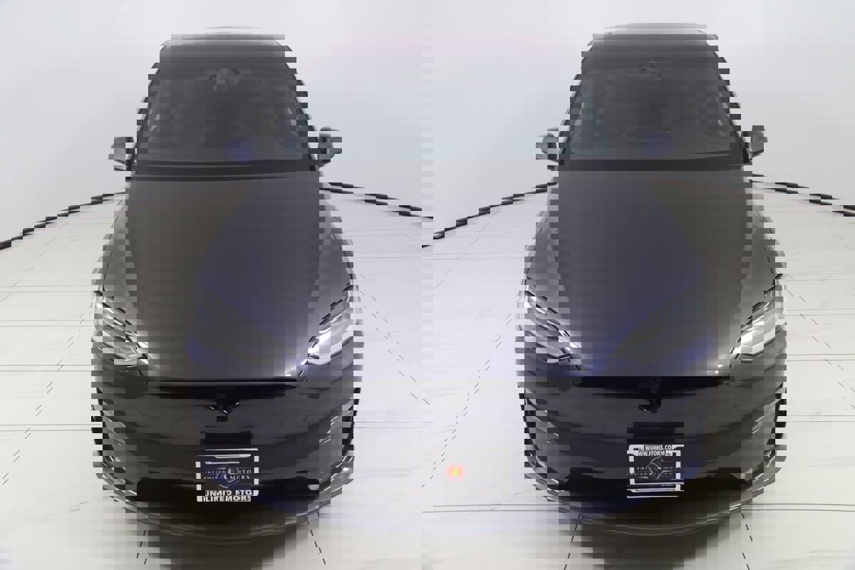 Used 2022 Tesla Model X image 65