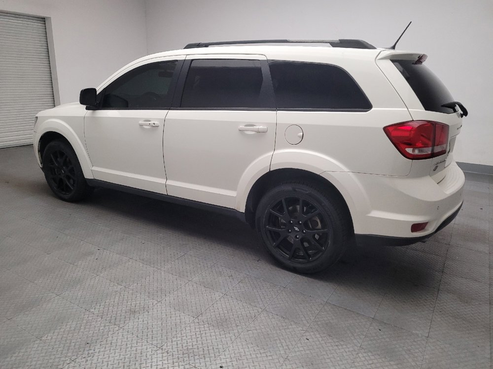 Used 2018 Dodge Journey SXT w/ Blacktop Package AWD/4WD image 3