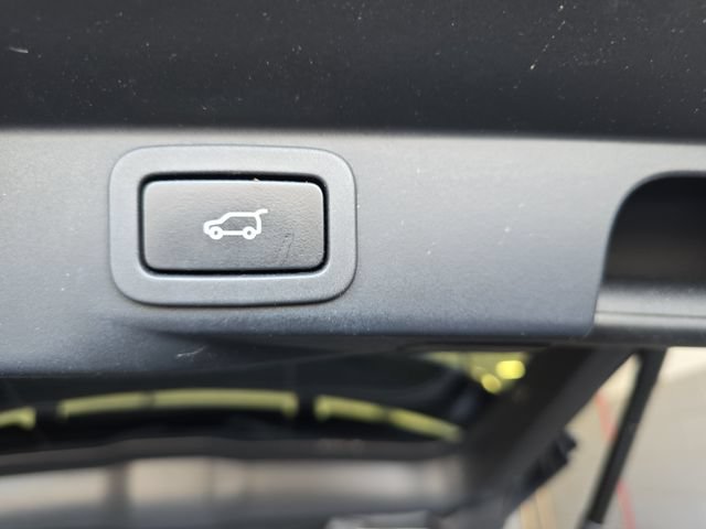Used 2020 Land Rover Range Rover Sport HSE AWD/4WD image 16