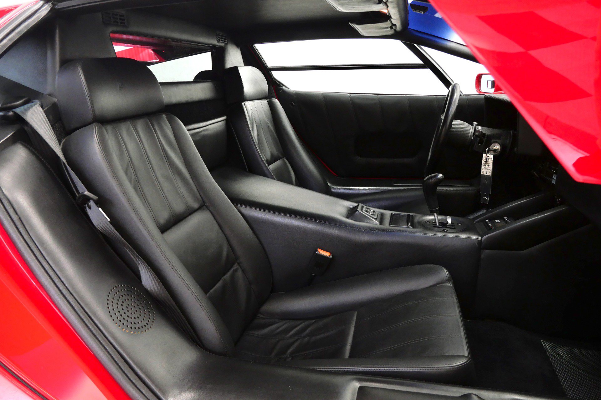 Used 1989 Lamborghini Countach Coupe RWD image 25