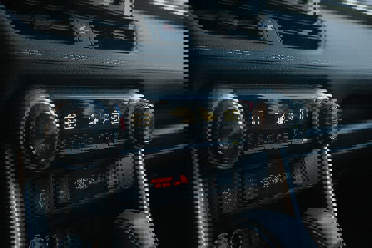 Used 2022 Toyota RAV4 XLE image 23