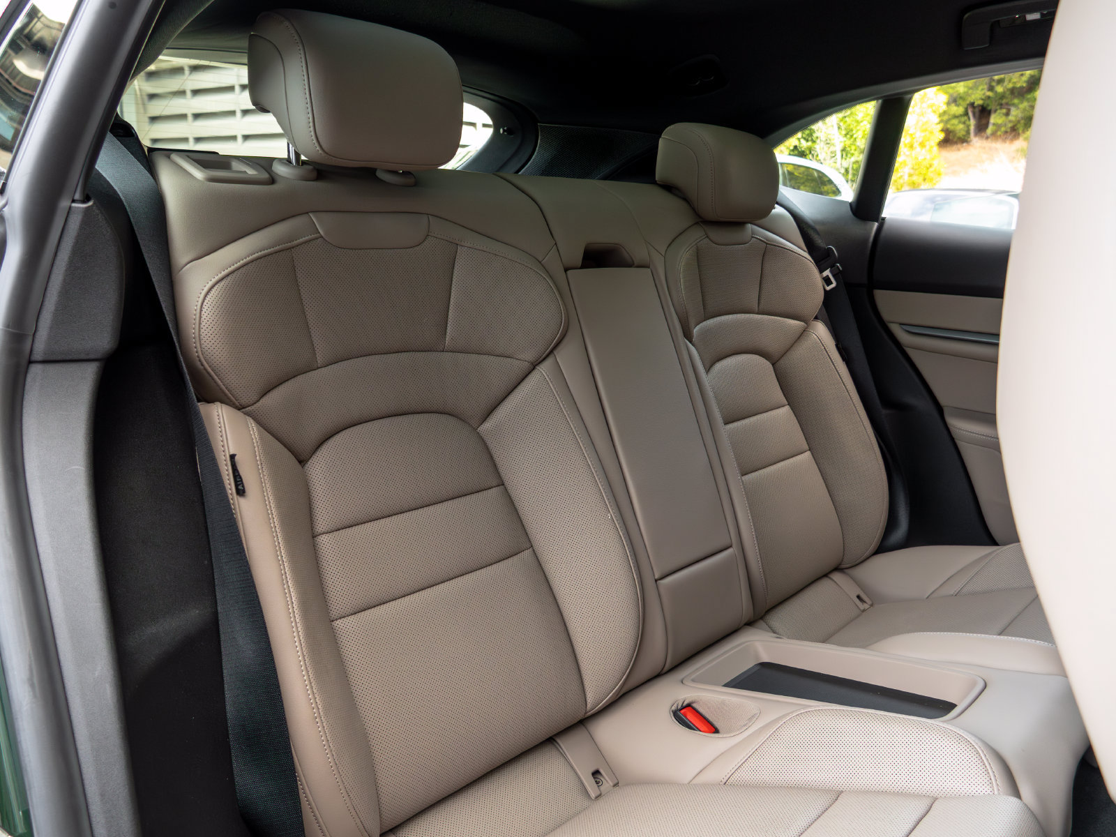 Certified 2025 Porsche Taycan 4S AWD/4WD image 50