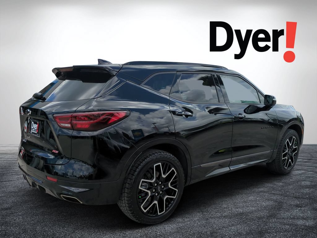 Used 2023 Chevrolet Blazer RS FWD image 3