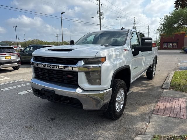 Used 2021 Chevrolet Silverado 2500 LT w/ Z71 Off-Road Package AWD/4WD image 4