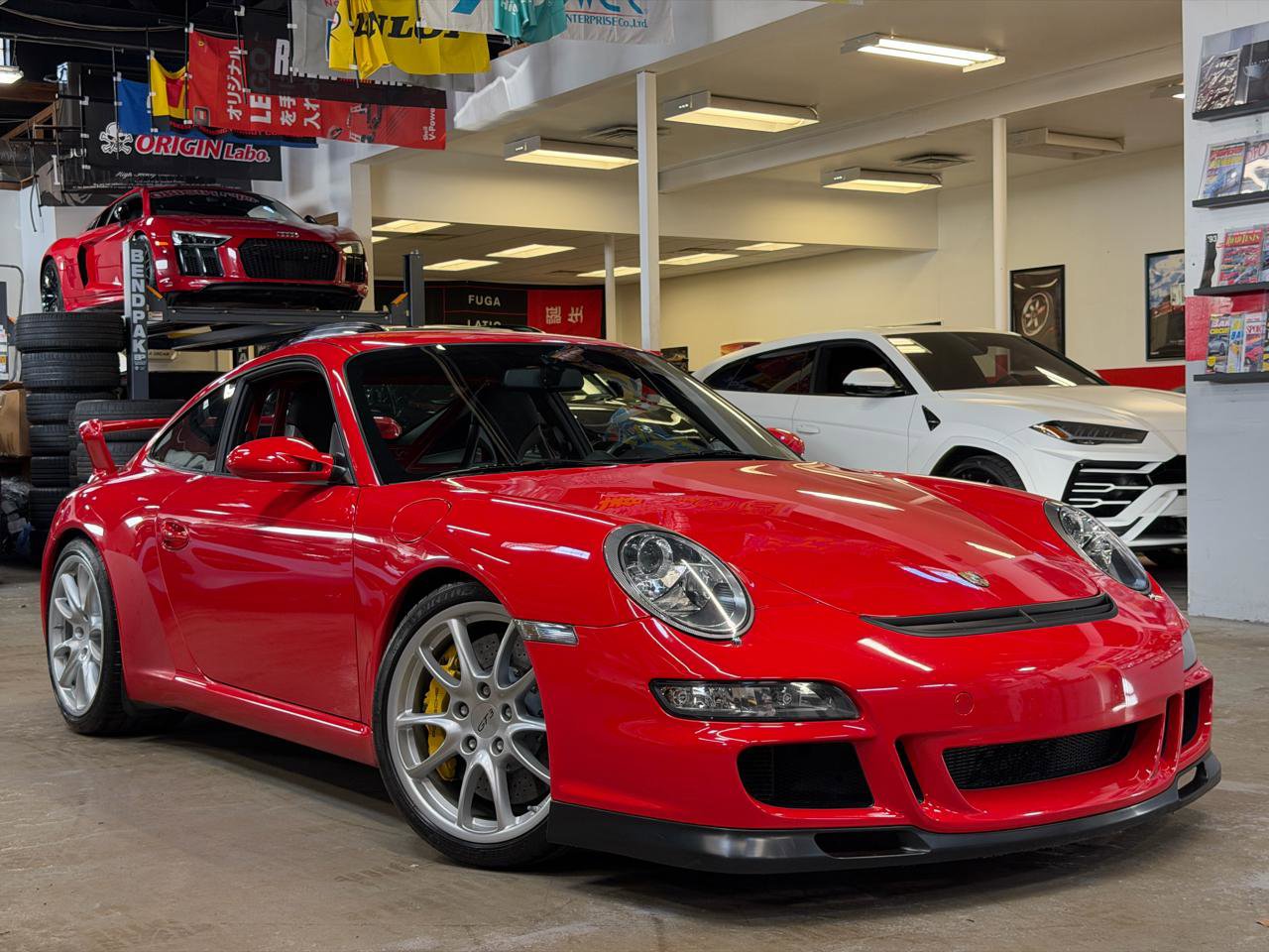Used 2007 Porsche 911 GT3 RWD image 1