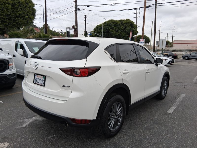 Used 2017 MAZDA CX-5 Sport FWD image 6