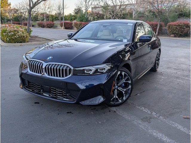 New 2026 BMW 330i Sedan w/ M Sport Package